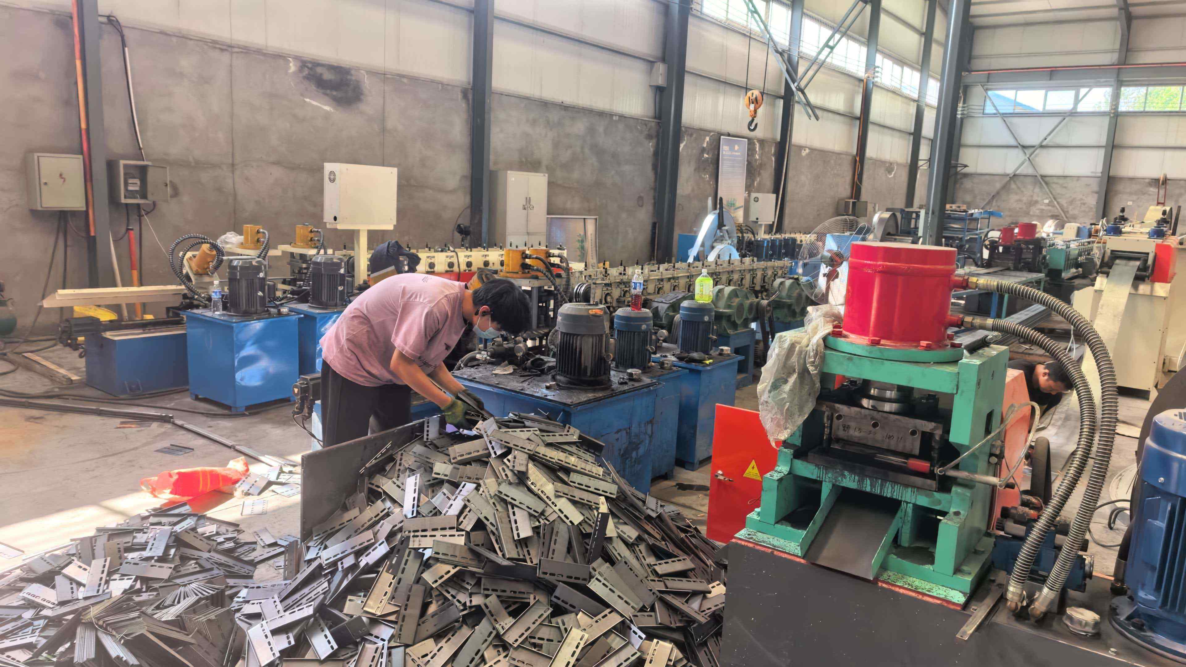 临沂市电缆桥架锌铝镁桥架 - 推荐